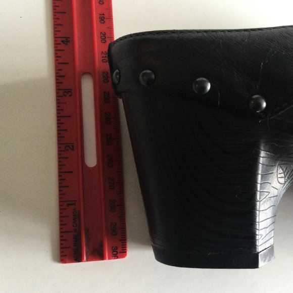 Dansko Nigella Sandals Comfort Strappy Size 9 Black heels Leather - Picture 14 of 16